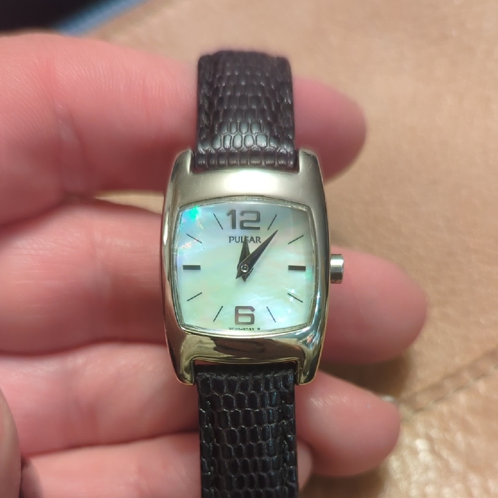 Pulsar Ladies Watch Mop Dial